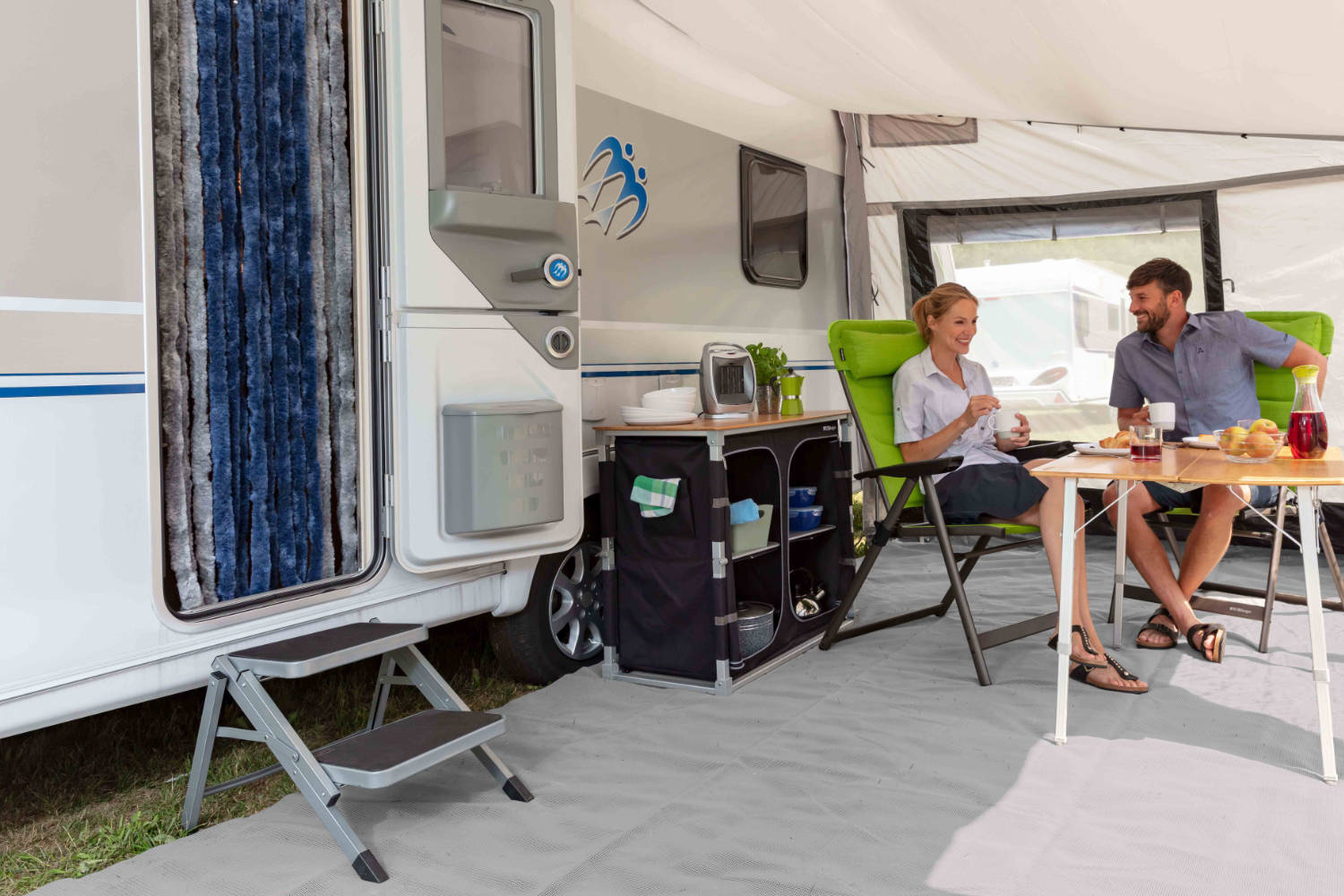 Trittbrett für Wohnmobile und Camping – Just4Camper