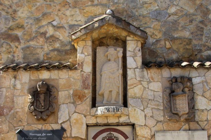 Beim Kloster Irache gibt es für Pilger einen kostenlosen Weinbrunnen.