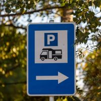 Wo darf ich mein Wohnmobil in Deutschland problemlos parken?