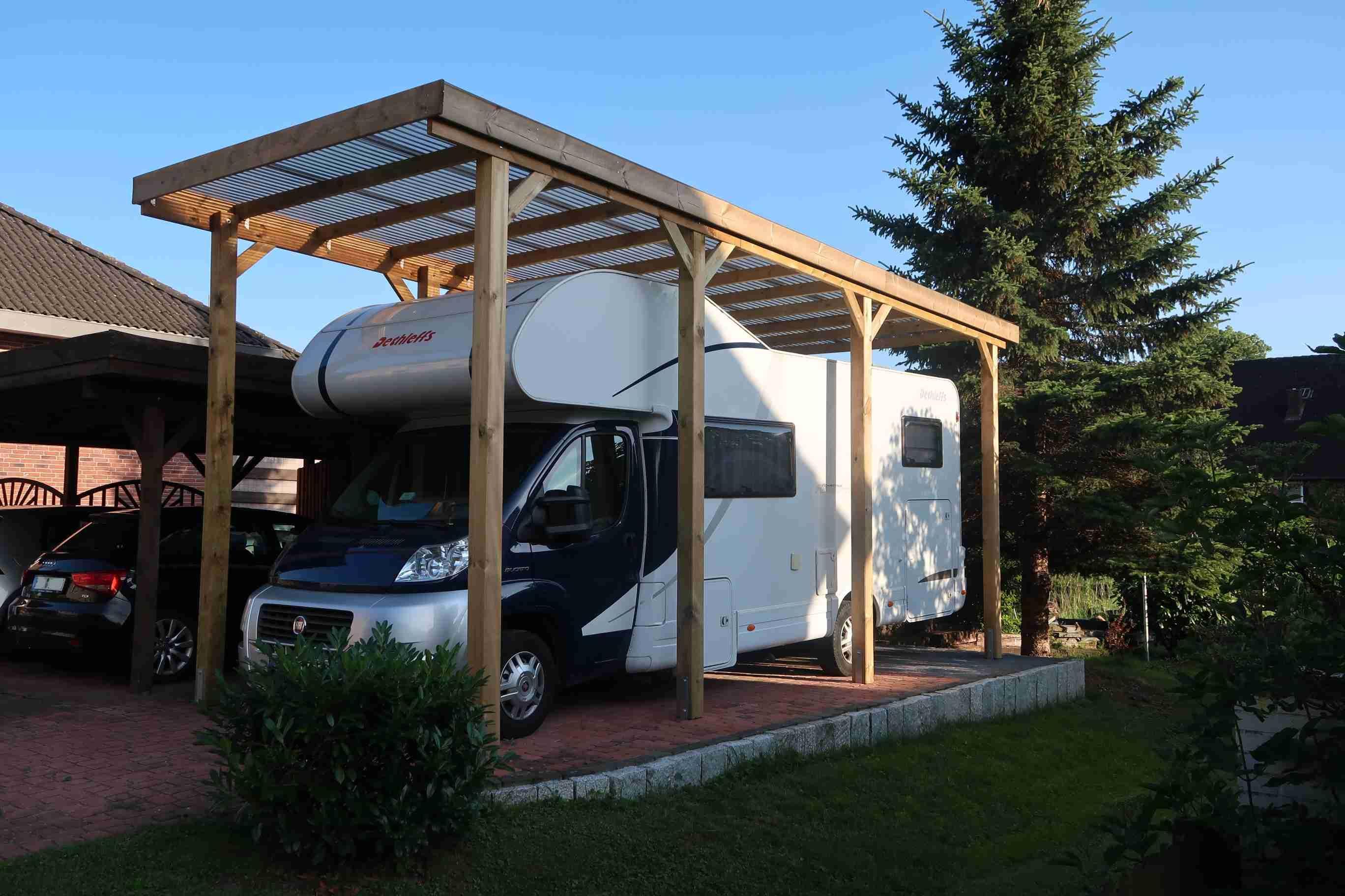 Eine Garage oder Stellplatz für eine mobile Garage in