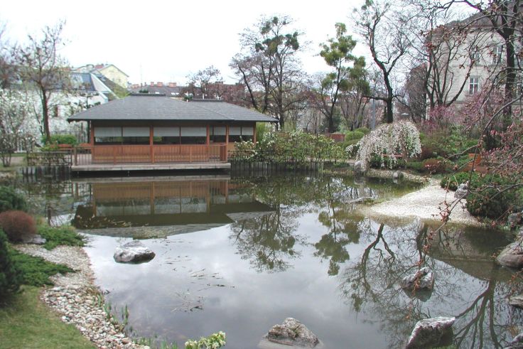 Der Park wurde nach Setagaya, einem der 23 Bezirke Tokios, der Hauptstadt Japans, benannt.