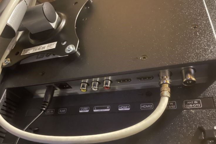 Netrange Portal , integrierter DVD-Player,, Triple Tuner (DVB-S/T/C), CI-Slot