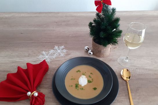 Rezept: Festliche Maronensuppe für kalte Wintertage