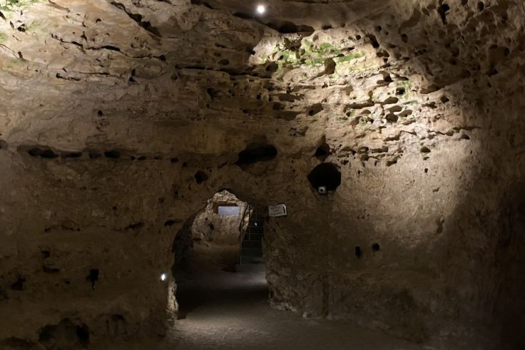 Unter den Straßen von Tapolca verbirgt sich ein verwundenes Höhlensystem.