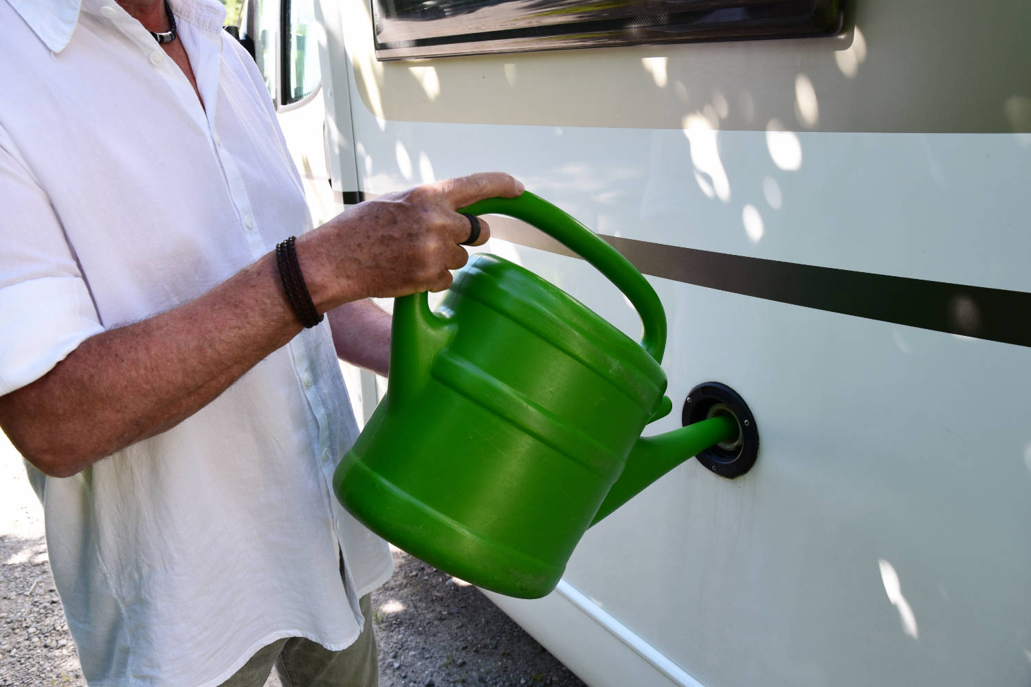 Wassertank im Wohnmobil bequem befüllen, jetzt auch für Knaus