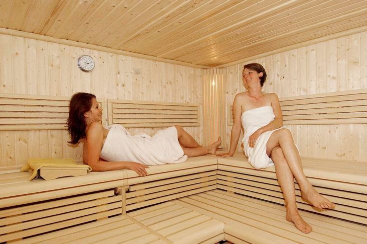 In der Sauna kann man gut entspannen.
