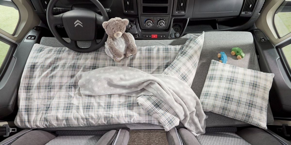 Camper Bett Kinderbett Fahrerhausbett für VW Crafter 2 MAN TGE ab BJ 2017